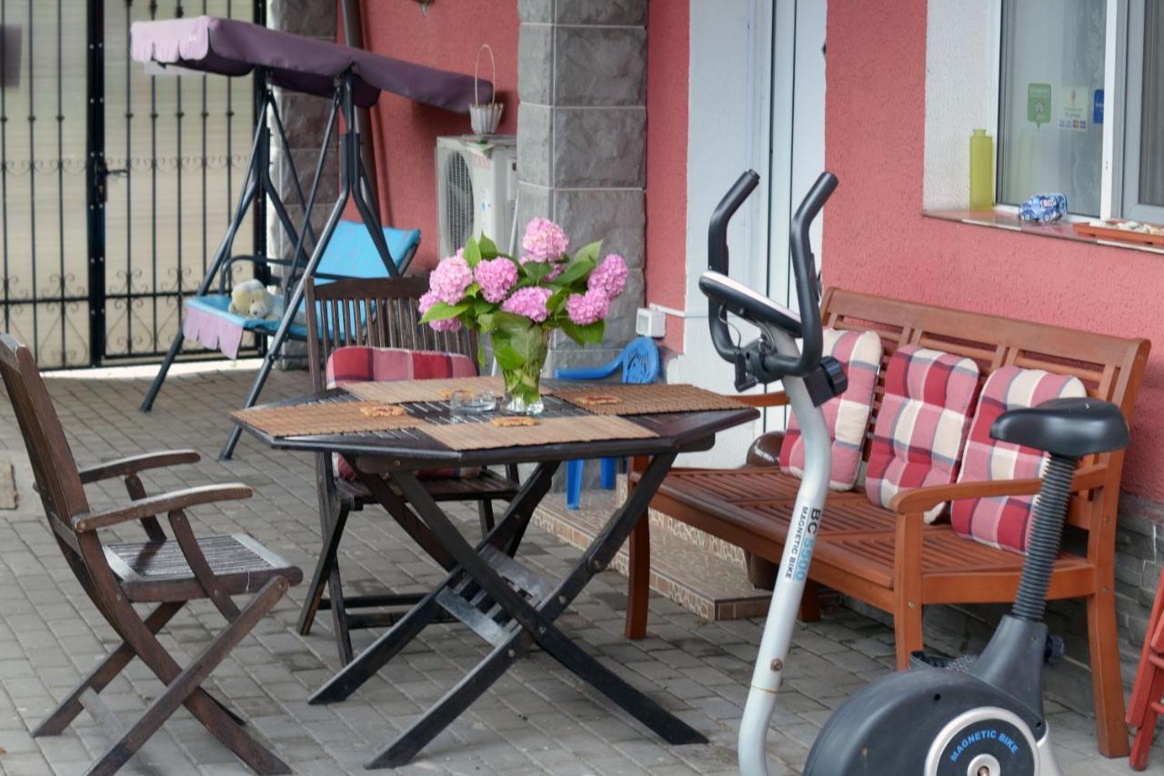 Citadel Hostel Άλμπα Ιούλια Εξωτερικό φωτογραφία